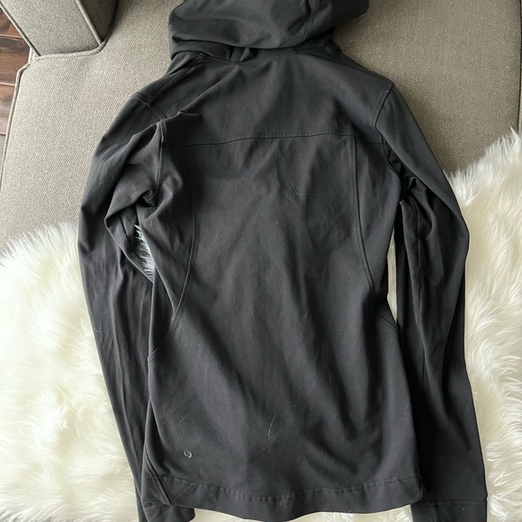Lululemon athletica black zip up jacket - Picture 4 of 6